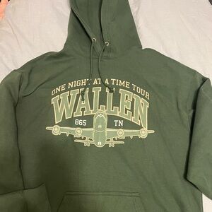 Morgan Wallen official merch hoodie in green!
